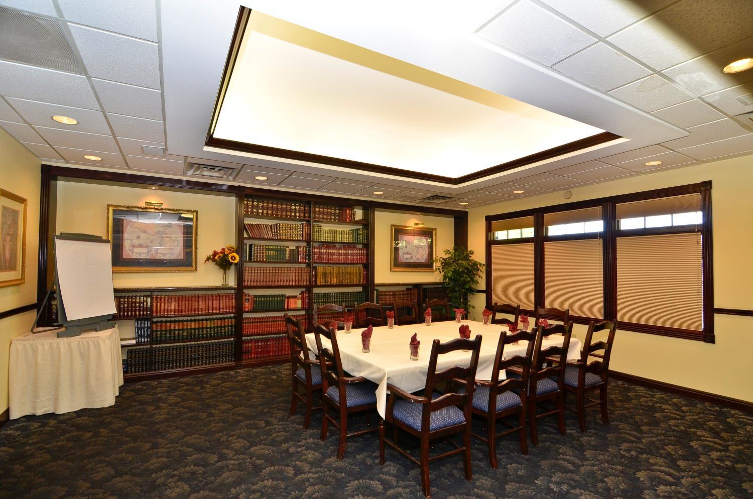 4 Business Hotels in Pacific Northwest That Deliver for Work Trips