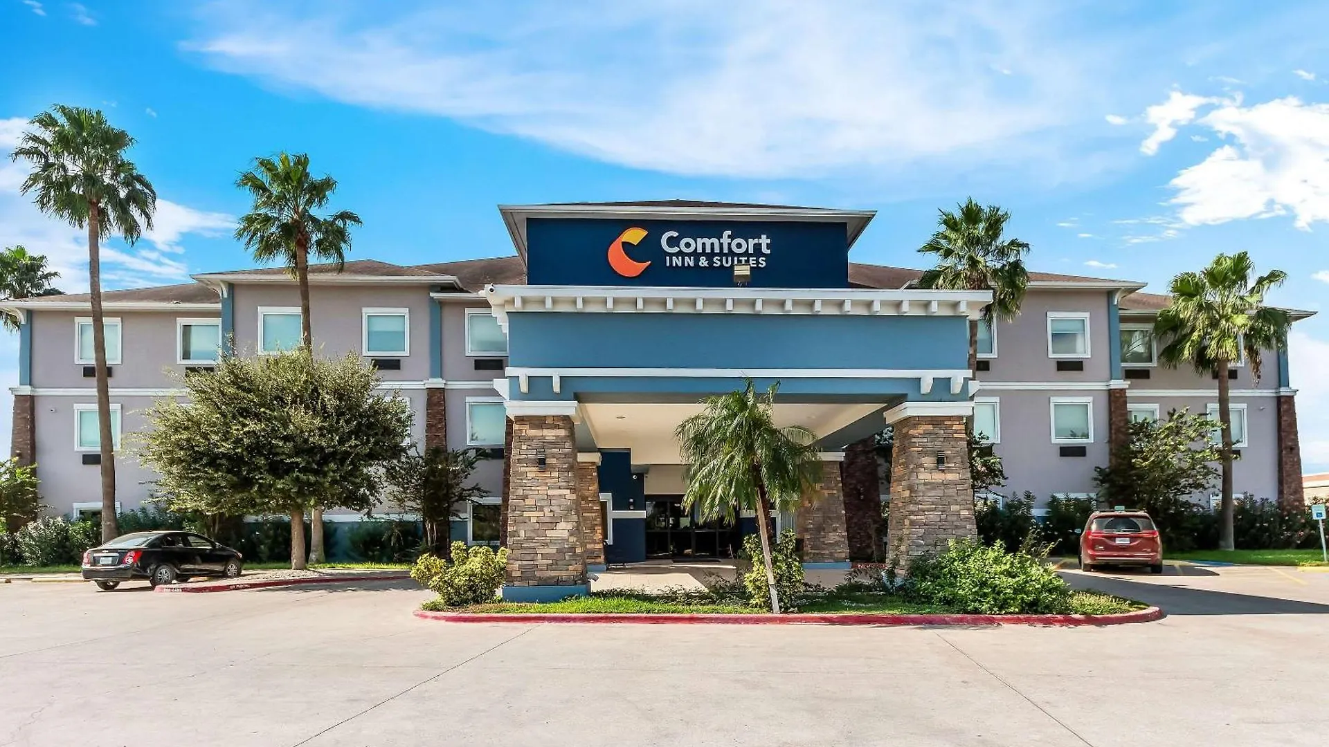 4 Smart 3-Star Hotels Near Donna Hooks Fletcher Historical